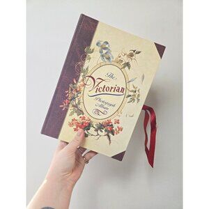 VINTAGE 1990S Victorian Style Photo Album